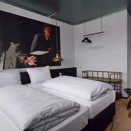 Hotel Staytion Urban 4*