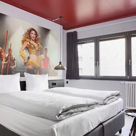 Hotell Staytion Urban