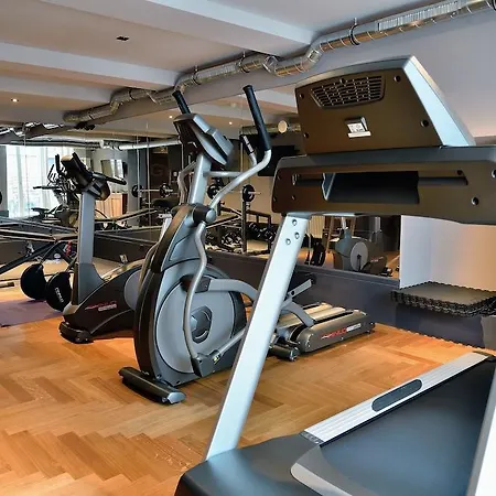 Hotell Staytion Urban
